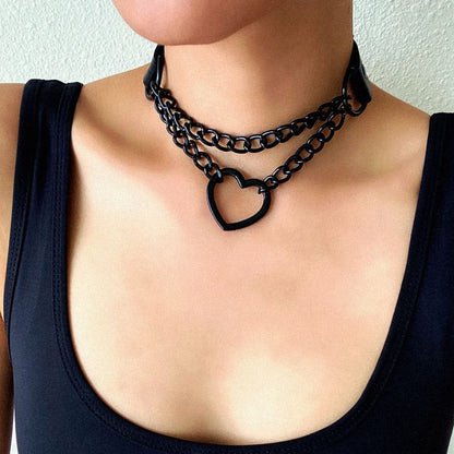 Black Heart Chain Choker
