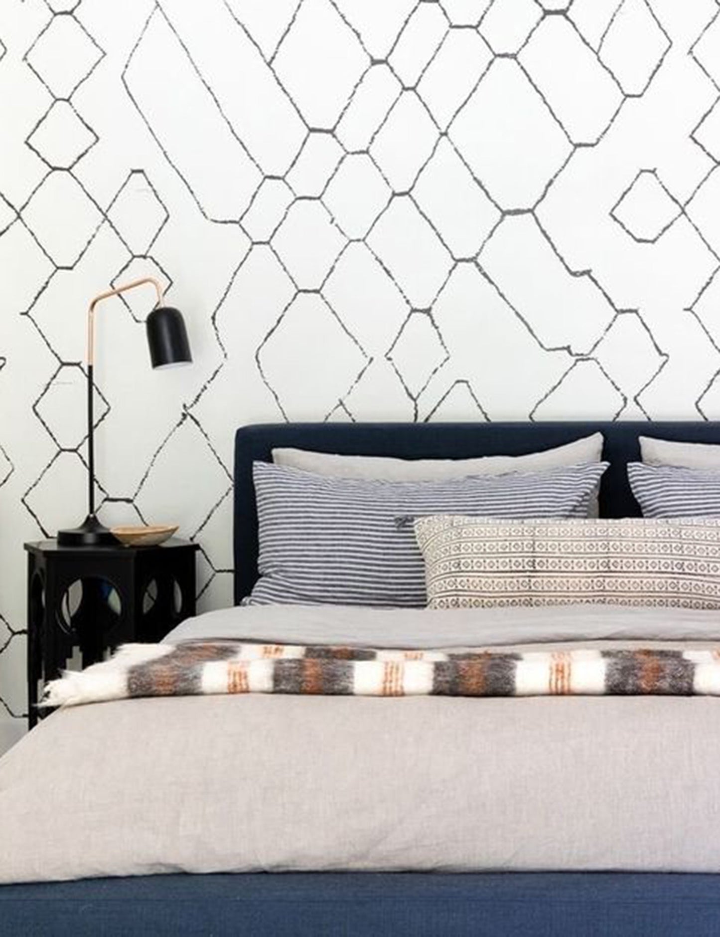 European Flax Linen Pillowcases (Set of 2) by Cultiver